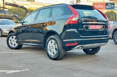 Внедорожник / Кроссовер Volvo XC60 2016 в 
