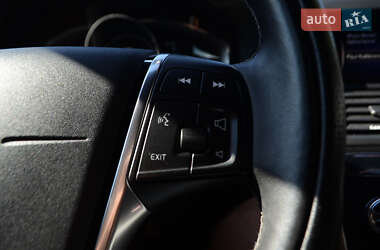 Внедорожник / Кроссовер Volvo XC60 2017 в 