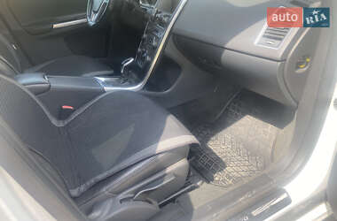 Внедорожник / Кроссовер Volvo XC60 2014 в 