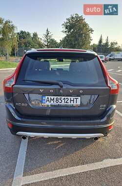 Внедорожник / Кроссовер Volvo XC60 2010 в 