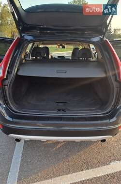 Внедорожник / Кроссовер Volvo XC60 2010 в 