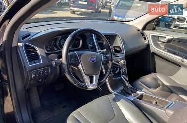 Внедорожник / Кроссовер Volvo XC60 2015 в 