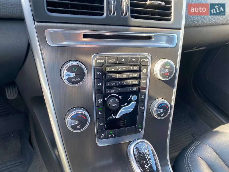 Внедорожник / Кроссовер Volvo XC60 2015 в Львове фото 16 Внедорожник / Кроссовер Volvo XC60 2015 в Львове