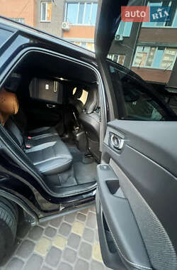 Внедорожник / Кроссовер Volvo XC60 2024 в 
