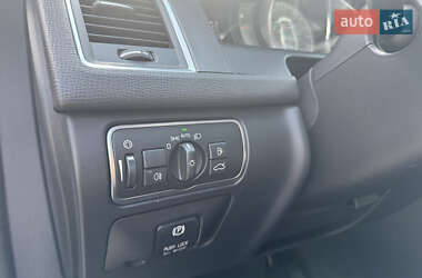 Внедорожник / Кроссовер Volvo XC60 2014 в 