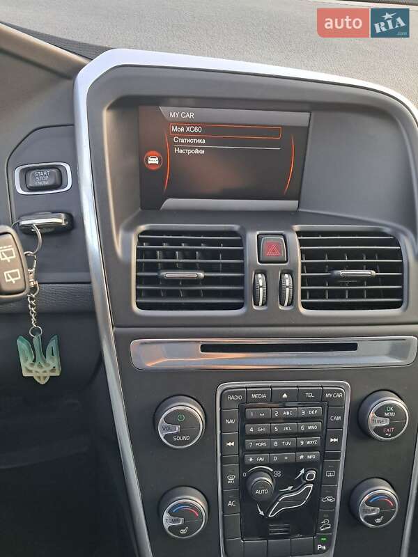 Внедорожник / Кроссовер Volvo XC60 2013 в Полтаве фото 26 Внедорожник / Кроссовер Volvo XC60 2013 в Полтаве