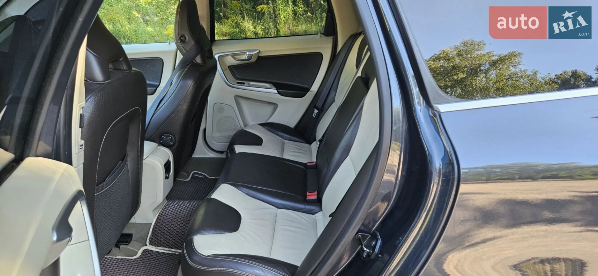 2010 Volvo XC60 - мініатюра 19