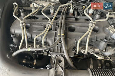 Внедорожник / Кроссовер Volvo XC60 2012 в 