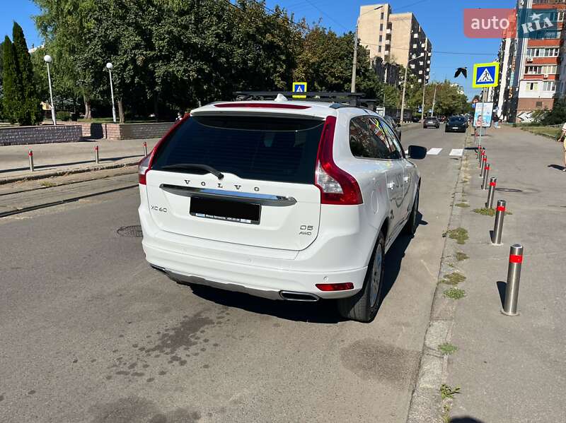 Внедорожник / Кроссовер Volvo XC60 2013 в Киеве