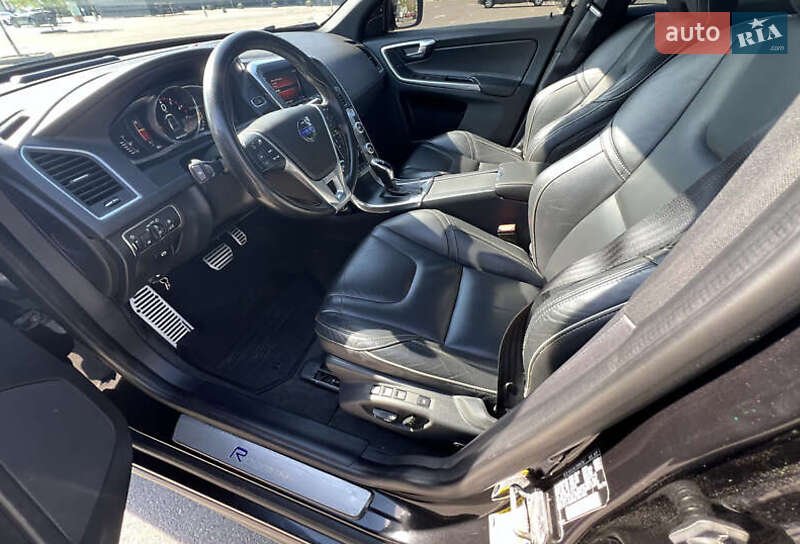 Внедорожник / Кроссовер Volvo XC60 2017 в Киеве фото 25 Внедорожник / Кроссовер Volvo XC60 2017 в Киеве