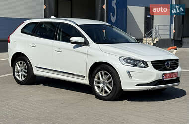 Внедорожник / Кроссовер Volvo XC60 2016 в 