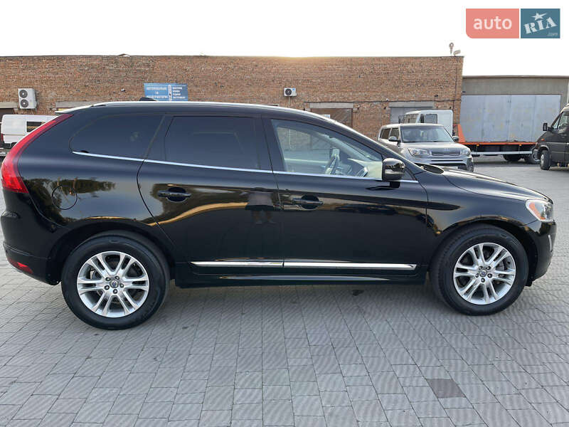 Внедорожник / Кроссовер Volvo XC60 2015 в Владимире фото 6 Внедорожник / Кроссовер Volvo XC60 2015 в Владимире