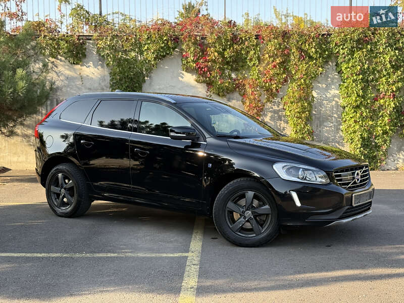 Внедорожник / Кроссовер Volvo XC60 2015 в Ровно