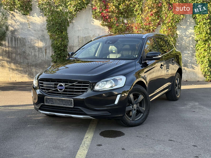 Внедорожник / Кроссовер Volvo XC60 2015 в Ровно