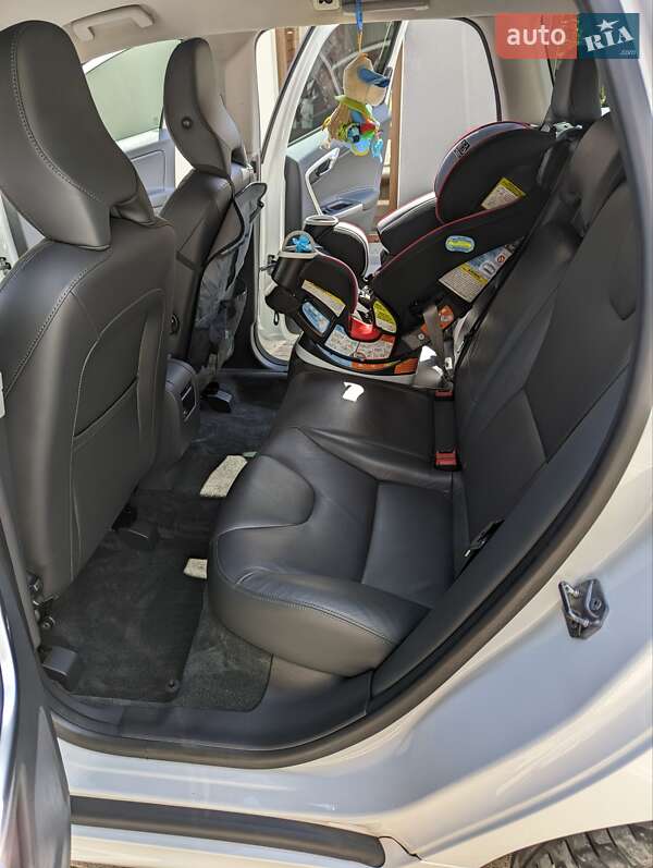 Внедорожник / Кроссовер Volvo XC60 2014 в Коломые фото 4 Внедорожник / Кроссовер Volvo XC60 2014 в Коломые