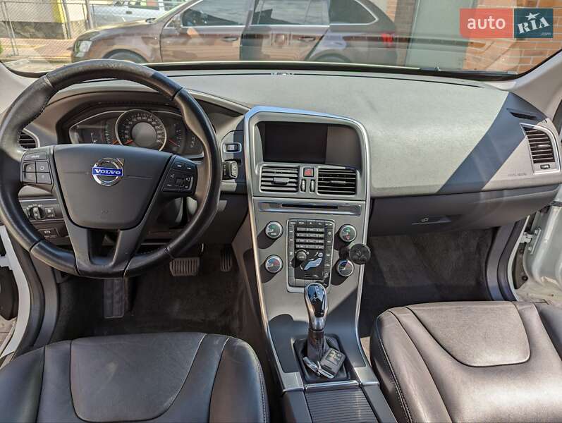 Внедорожник / Кроссовер Volvo XC60 2014 в Коломые фото 9 Внедорожник / Кроссовер Volvo XC60 2014 в Коломые