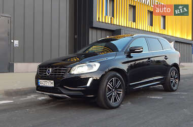 Позашляховик / Кросовер Volvo XC60 2017 в Києві