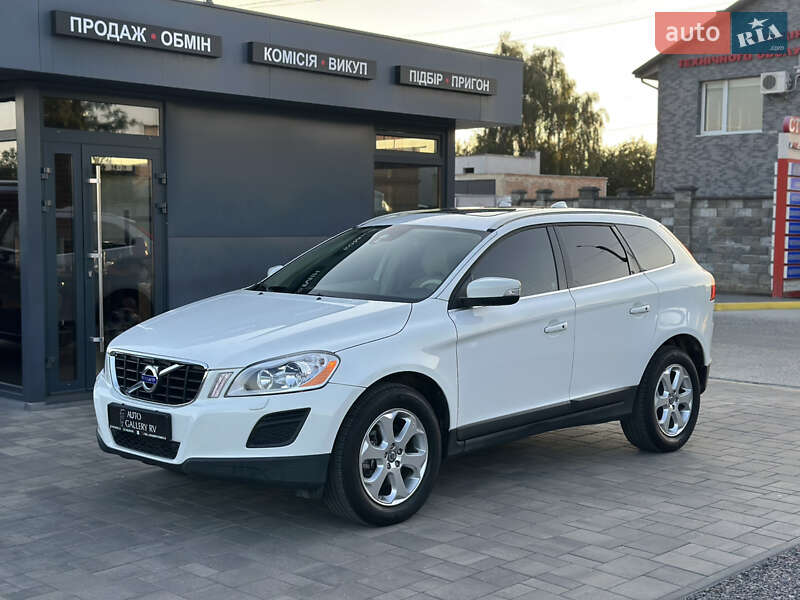 Внедорожник / Кроссовер Volvo XC60 2012 в Ровно