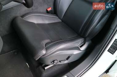Внедорожник / Кроссовер Volvo XC60 2022 в 