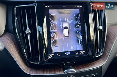 Позашляховик / Кросовер Volvo XC60 2019 в 