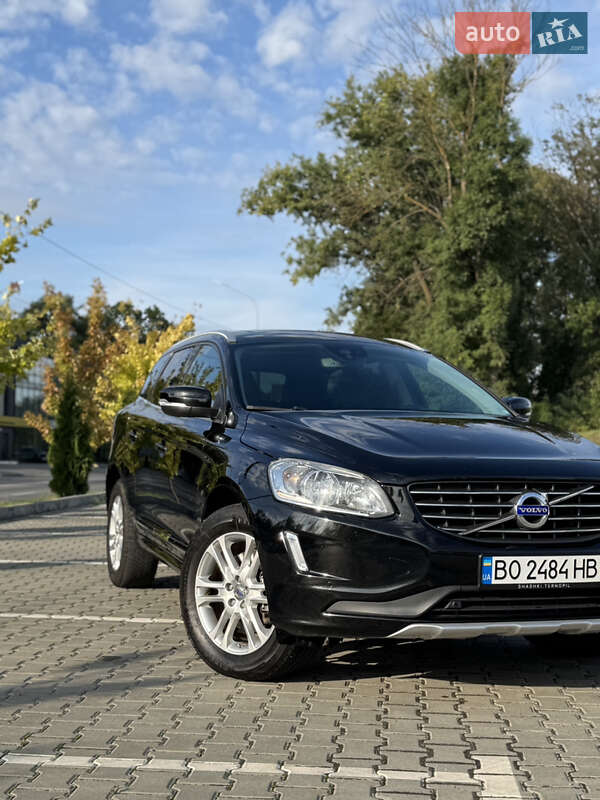 Внедорожник / Кроссовер Volvo XC60 2014 в 