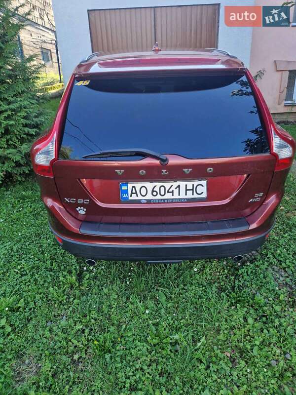 Внедорожник / Кроссовер Volvo XC60 2009 в 