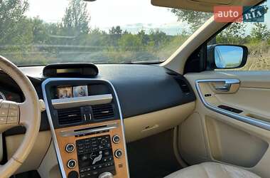 Внедорожник / Кроссовер Volvo XC60 2009 в 
