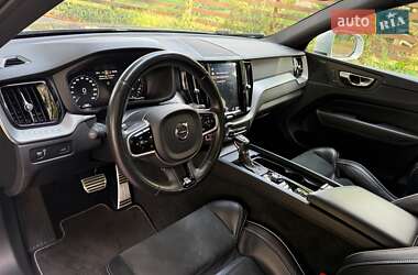 Внедорожник / Кроссовер Volvo XC60 2019 в 