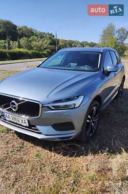 Внедорожник / Кроссовер Volvo XC60 2018 в 