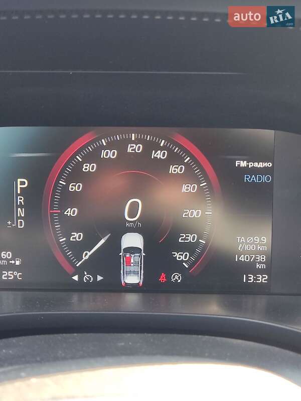 Внедорожник / Кроссовер Volvo XC60 2018 в Черкассах