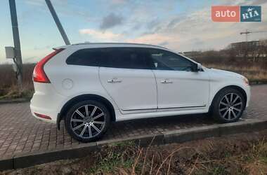 Внедорожник / Кроссовер Volvo XC60 2014 в 