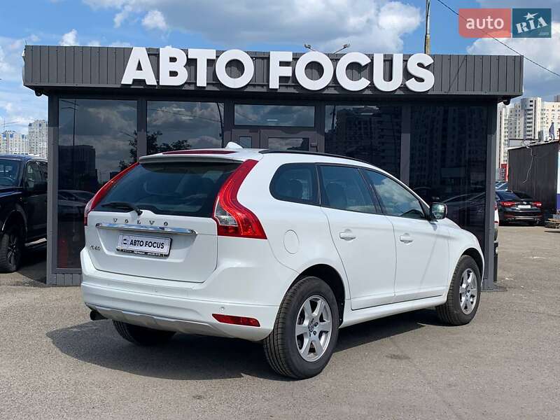 Внедорожник / Кроссовер Volvo XC60 2014 в Киеве
