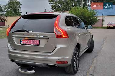 Внедорожник / Кроссовер Volvo XC60 2016 в 