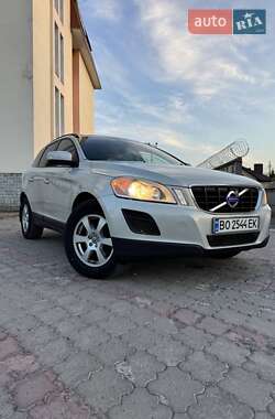Внедорожник / Кроссовер Volvo XC60 2012 в Тернополе