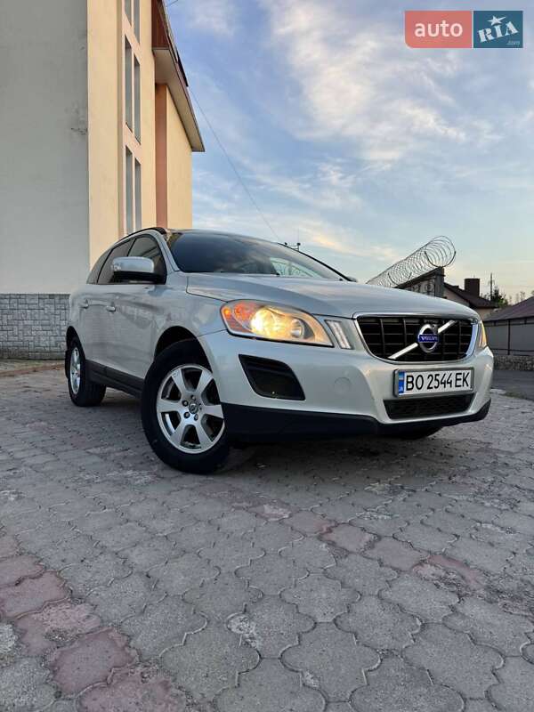 Volvo XC60 2012