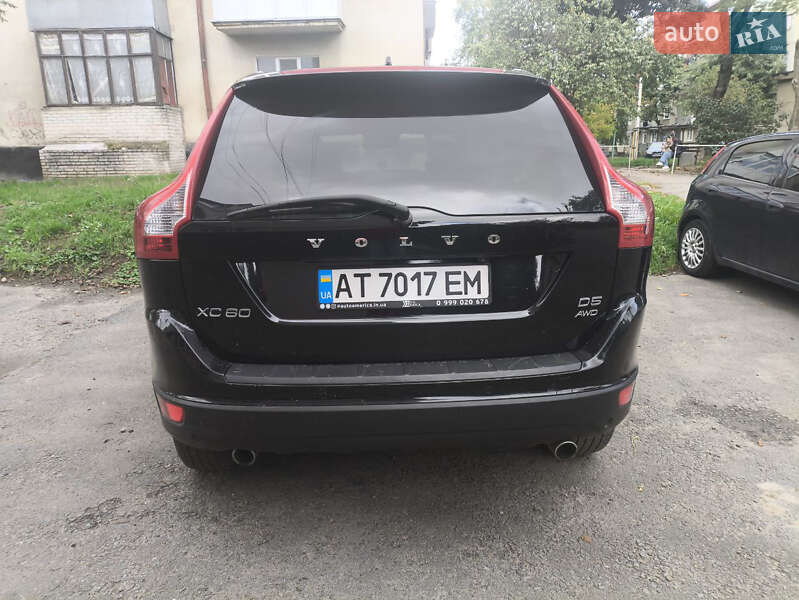 Внедорожник / Кроссовер Volvo XC60 2011 в Калуше