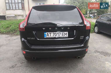 Внедорожник / Кроссовер Volvo XC60 2011 в 