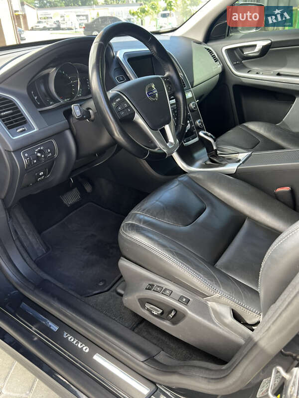 Внедорожник / Кроссовер Volvo XC60 2014 в Ивано-Франковске фото 9 Внедорожник / Кроссовер Volvo XC60 2014 в Ивано-Франковске