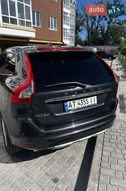 Внедорожник / Кроссовер Volvo XC60 2014 в 
