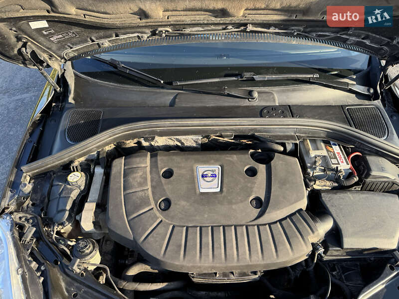 Внедорожник / Кроссовер Volvo XC60 2012 в Баре