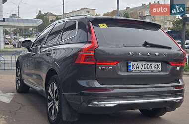 Внедорожник / Кроссовер Volvo XC60 2023 в 