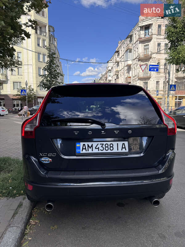 Внедорожник / Кроссовер Volvo XC60 2012 в Житомире