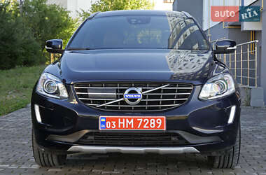 Внедорожник / Кроссовер Volvo XC60 2017 в 