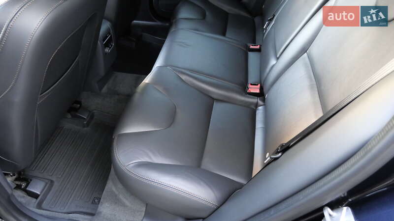 Внедорожник / Кроссовер Volvo XC60 2017 в Львове фото 57 Внедорожник / Кроссовер Volvo XC60 2017 в Львове