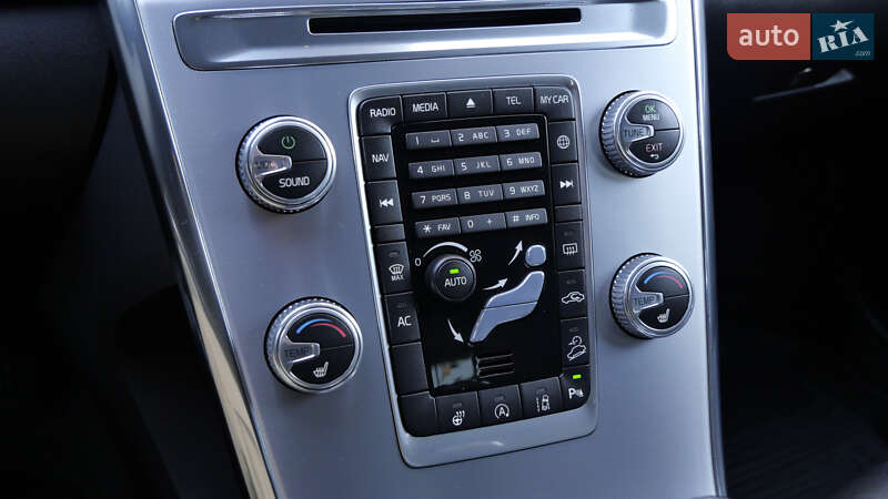 Внедорожник / Кроссовер Volvo XC60 2017 в Львове фото 48 Внедорожник / Кроссовер Volvo XC60 2017 в Львове