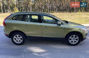 Внедорожник / Кроссовер Volvo XC60 2008 в 