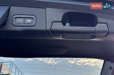 Внедорожник / Кроссовер Volvo XC60 2020 в 