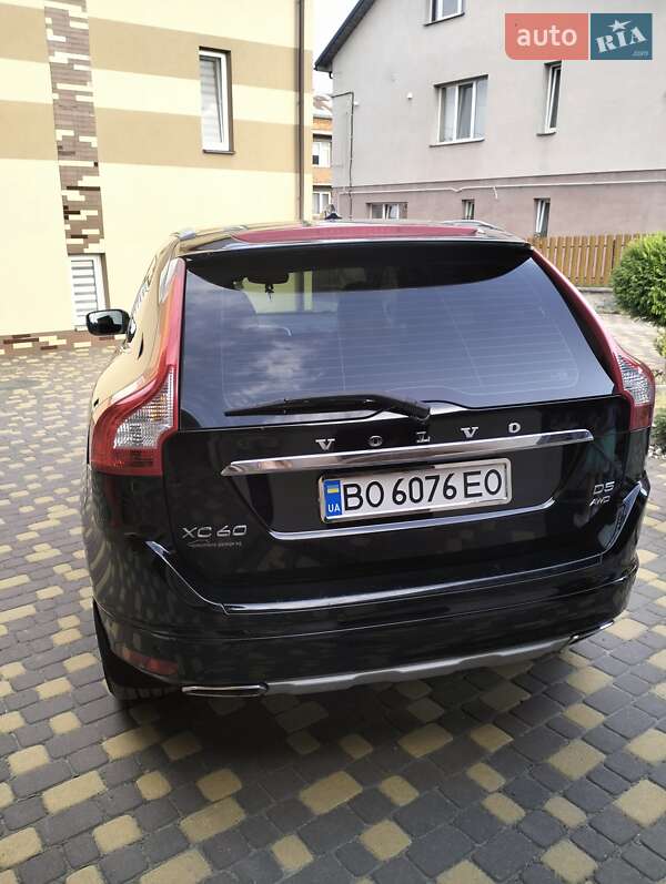 Внедорожник / Кроссовер Volvo XC60 2016 в Бережанах