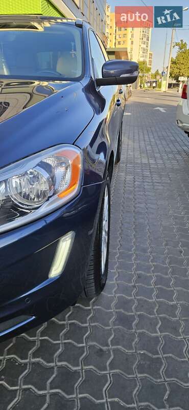 Внедорожник / Кроссовер Volvo XC60 2014 в Одессе