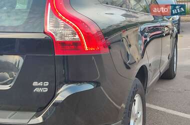 Внедорожник / Кроссовер Volvo XC60 2010 в 